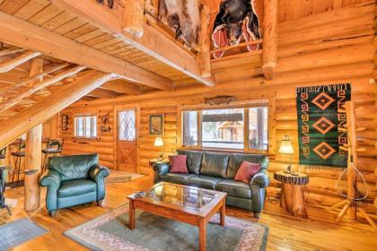 Glacier Park 2BR Log Cabin Best in the West! - image 3