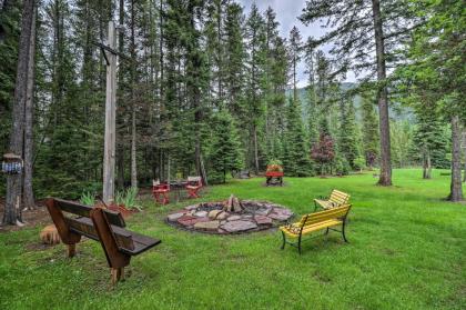 Glacier Park 2BR Log Cabin Best in the West! - image 9