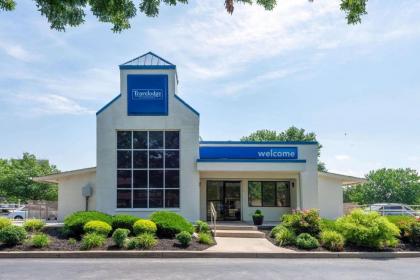 Travelodge by Wyndham Essington / Philadelphia Airport - image 8