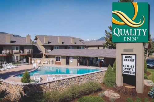 Quality Inn near Rocky Mountain National Park - image 2