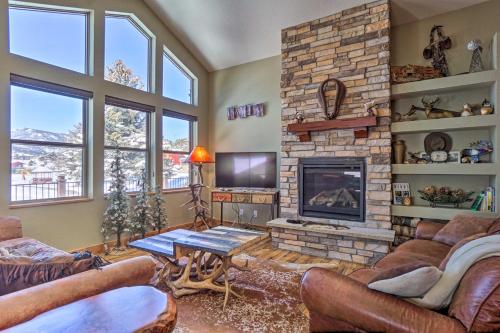 Estes Park House with Mtn Views - STR License #3154 - main image