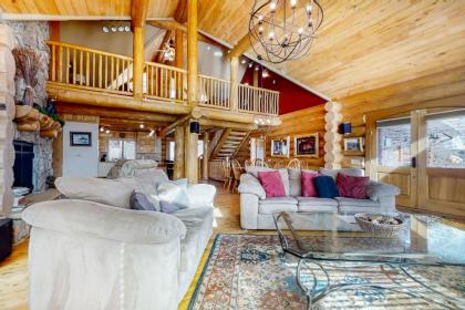 Ultimate Escape in the Rockies Log Home #3150 - image 11