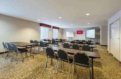 Red Roof Inn Etowah – Athens TN - image 6