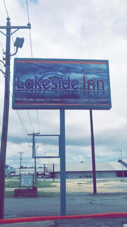 Lakeside inn - image 8