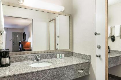 Quality Inn & Suites Eufaula - image 2