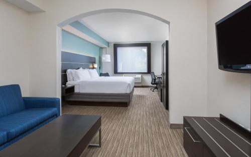 Holiday Inn Express Hotel & Suites Eugene Downtown - University an IHG Hotel - image 3