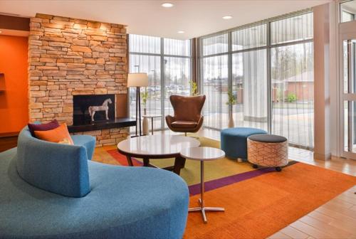 Fairfield Inn & Suites by Marriott Eugene East/Springfield - image 5