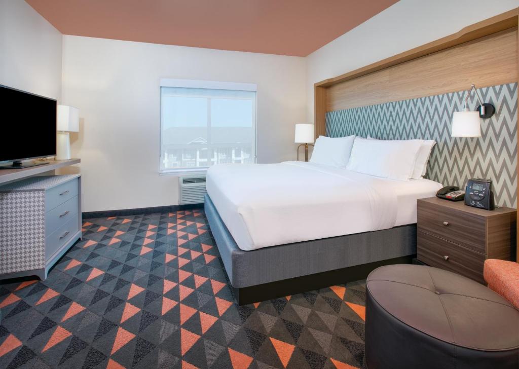 Holiday Inn Dallas - Fort Worth Airport South an IHG Hotel - image 6