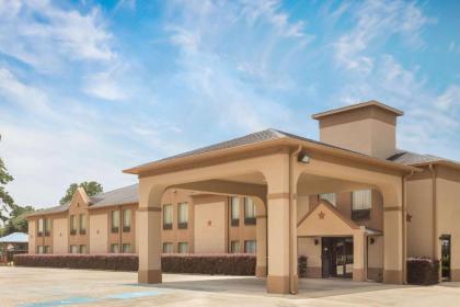 Days Inn  Suites by Wyndham Eunice Louisiana