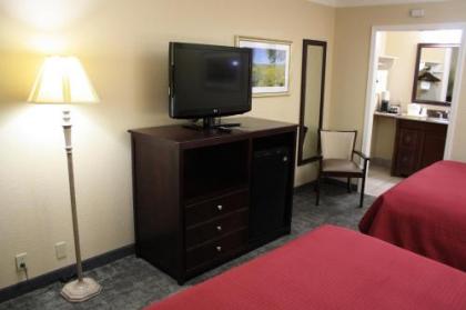 Best Western Eureka Inn - image 4