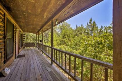 Studio with Deck Near Thorncrown Chapel and Lakes - image 4