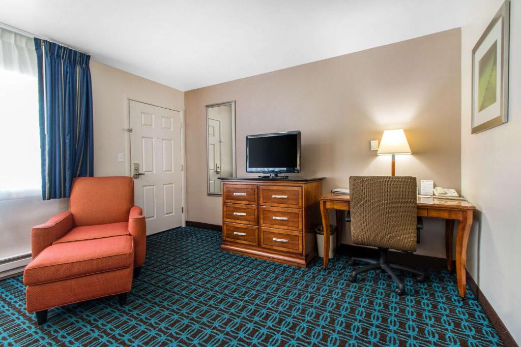 Quality Inn Eureka - Redwoods Area - image 5