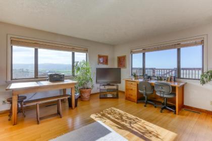 Humboldt Bay Retreat - image 4