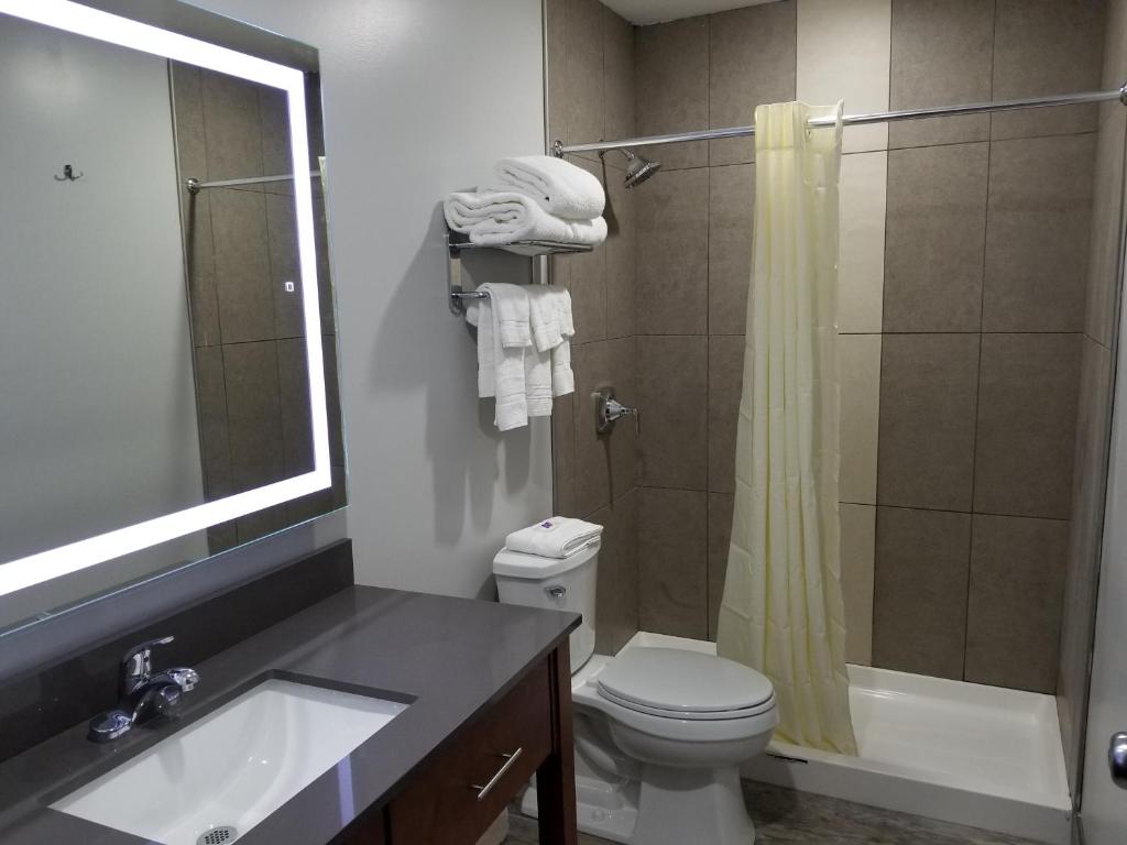 Quality Inn & Suites Watertown Fort Drum - image 7