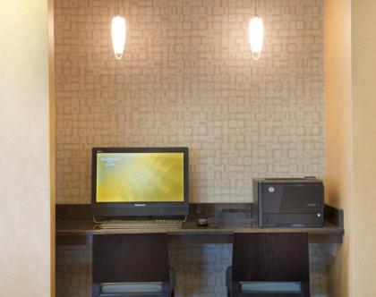 Residence Inn by Marriott Evansville East - image 2