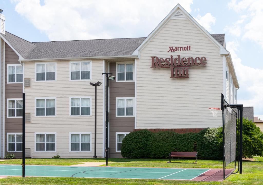 Residence Inn by Marriott Evansville East - image 5