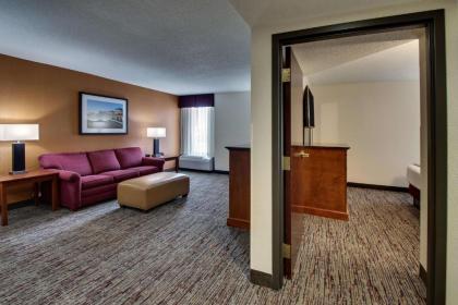 Drury Inn & Suites Evansville East - image 15