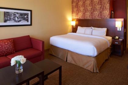 Courtyard by Marriott Evansville East - image 15