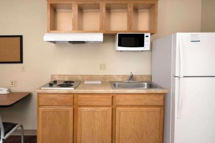 WoodSpring Suites Evansville - image 10