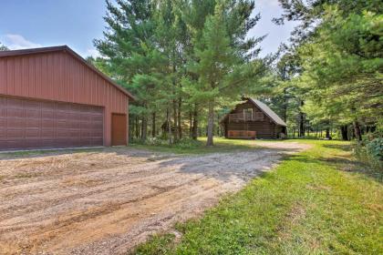 Secluded Log Cabin in NW Michigan with Fire Pit and Deck - image 14