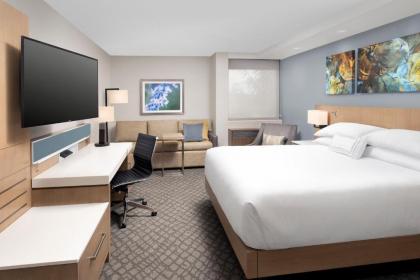 Delta Hotels by Marriott Seattle Everett - image 3