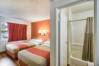 Motel 6-Everett WA - South - image 11