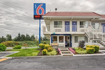 Motel 6-Everett WA - South - image 13