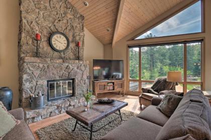 Stunning Evergreen Mountain Home on Private Stream - image 8