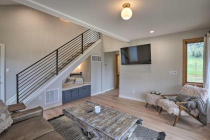 Modern Evergreen Duplex with Mountain Views! - image 6