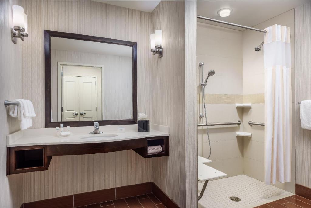 Hilton Garden Inn Exton-West Chester - image 4