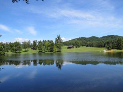 Southern Comfort Lakeside Cabin Resort