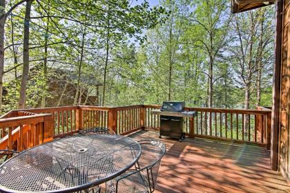 Waterfront Lake Hartwell Cabin with Dock-Near Clemson - image 13