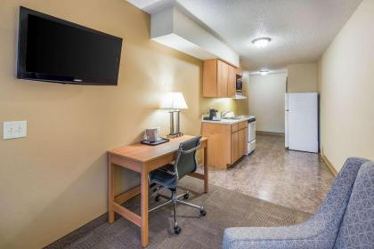 Clarion Hotel & Suites Fairbanks near Ft. Wainwright - image 3