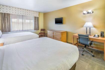 Clarion Hotel & Suites Fairbanks near Ft. Wainwright - image 6