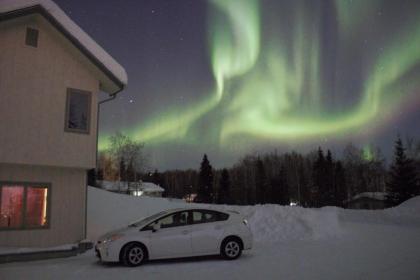 Aurora & Denali View Apartment - image 12