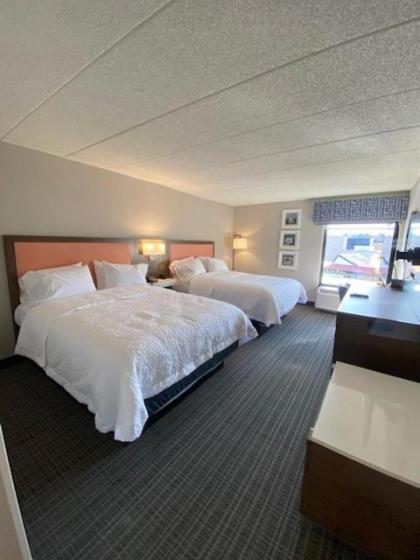 Hampton Inn Fairfax City - image 7