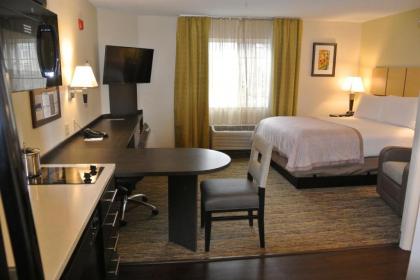 Candlewood Suites Washington-Fairfax an IHG Hotel - image 11