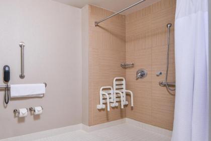 SpringHill Suites Fairfax Fair Oaks - image 11