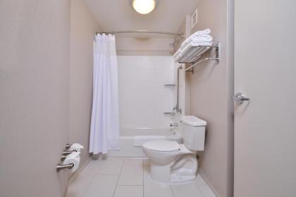 SpringHill Suites Fairfax Fair Oaks - image 13