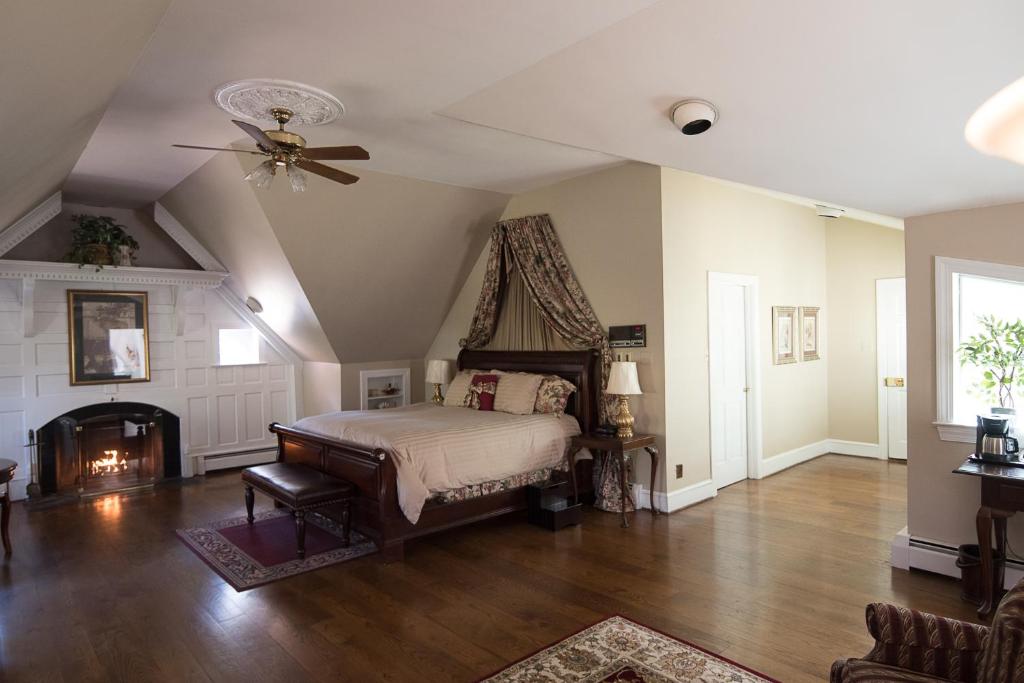 Stafford House Bed & Breakfast - image 7