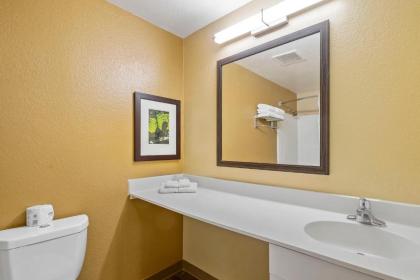 Extended Stay America Suites - Washington DC - Falls Church - Merrifield - image 13