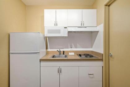 Extended Stay America Suites - Washington DC - Falls Church - Merrifield - image 5