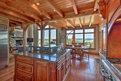 Luxury Family Retreat - Greers Ferry Lake! - image 12