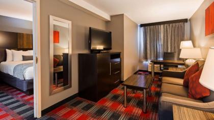 Best Western Plus Fairfield Hotel - image 16