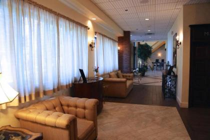 Best Western Plus Fairfield Executive Inn - image 7