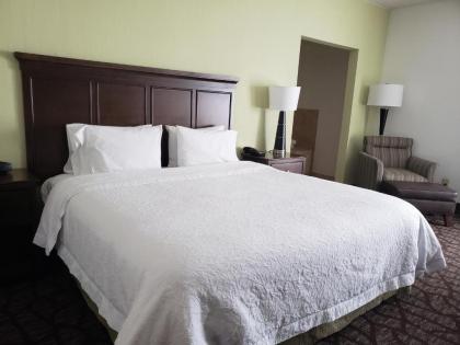 Hampton Inn Cincinnati Northwest Fairfield - image 13