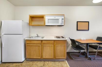 WoodSpring Suites Cincinnati Fairfield - image 15