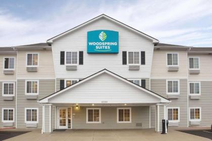 WoodSpring Suites Cincinnati Fairfield - image 5