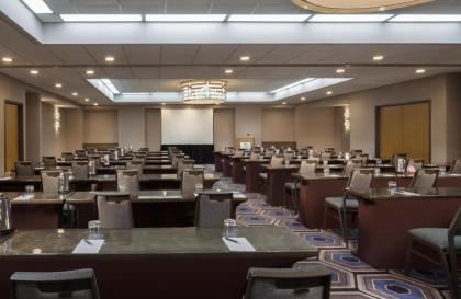 Sheraton Bucks County Langhorne - image 17