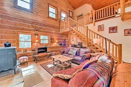 Fairplay Mtn Cabin on 10 Acres with Decks and Ponds! - image 2